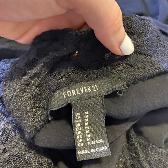 Mini black summer dress! - Picture 4 of 7